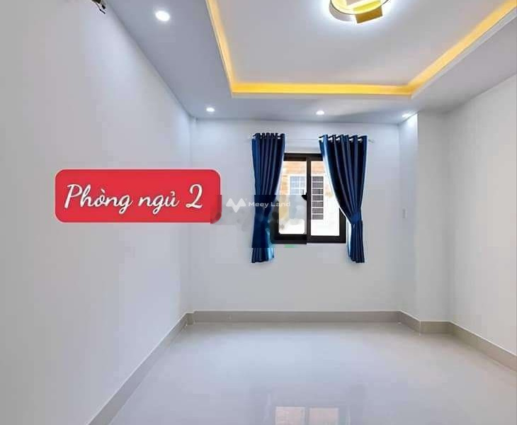 Bán nhà diện tích chuẩn 50m2 vị trí đẹp tọa lạc ngay Quận 11, Hồ Chí Minh bán ngay với giá quy định 2.2 tỷ ngôi nhà có tổng 2 phòng ngủ, 2 WC-01