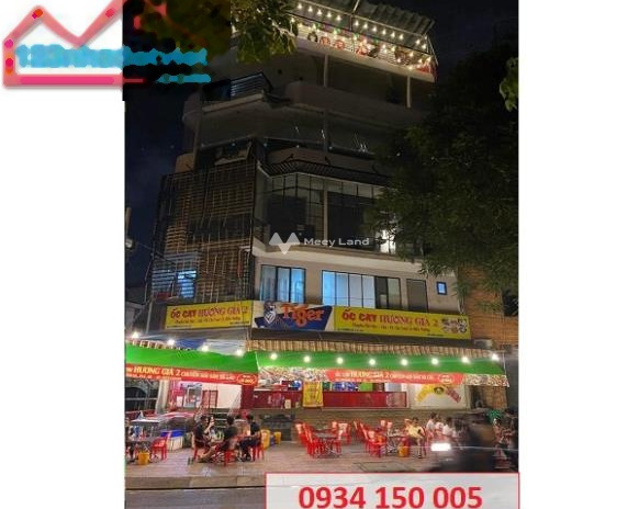 Bán ngay với giá đặc biệt 700 triệu bán cửa hàng diện tích chuẩn 900m2 nằm ngay Quận 3, Hồ Chí Minh không sợ ngập nước