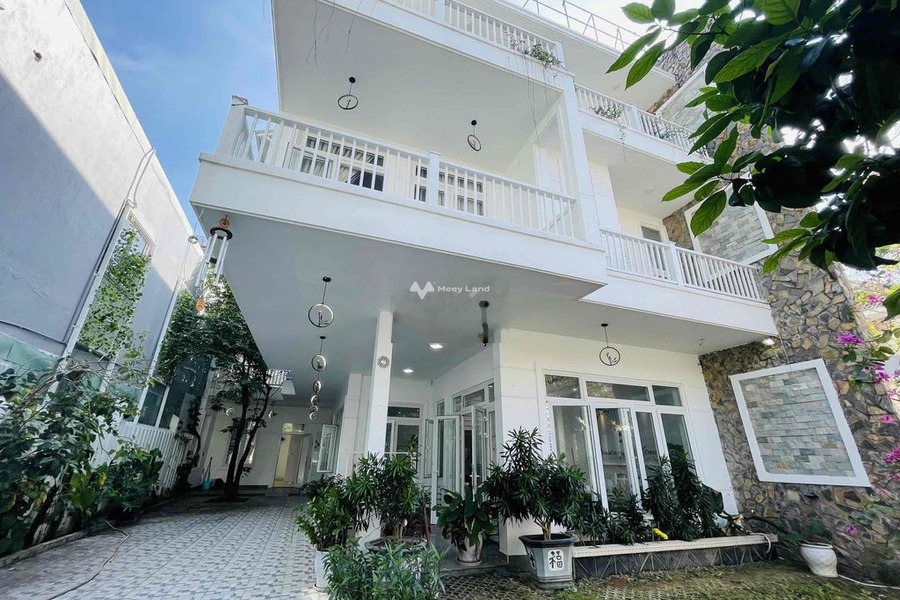 Vị trí tốt ngay Nguyễn Cao Luyện, Sơn Trà cho thuê nhà thuê ngay với giá chỉ 45 triệu/tháng-01