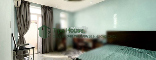 Diện tích rất rộng 80m2, cho thuê nhà ở vị trí mặt tiền ngay trên Phường 4, Hồ Chí Minh, trong nhà này thì có 5 PN vị trí trung tâm-02