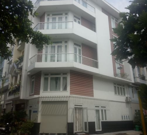 Nhà gồm 4 phòng ngủ cho thuê nhà ở dt thực là 64 m2 vào ở ngay giá cơ bản 16 triệu/tháng vị trí mặt tiền ngay ở Phường 15, Quận Tân Bình, lộ 8 m