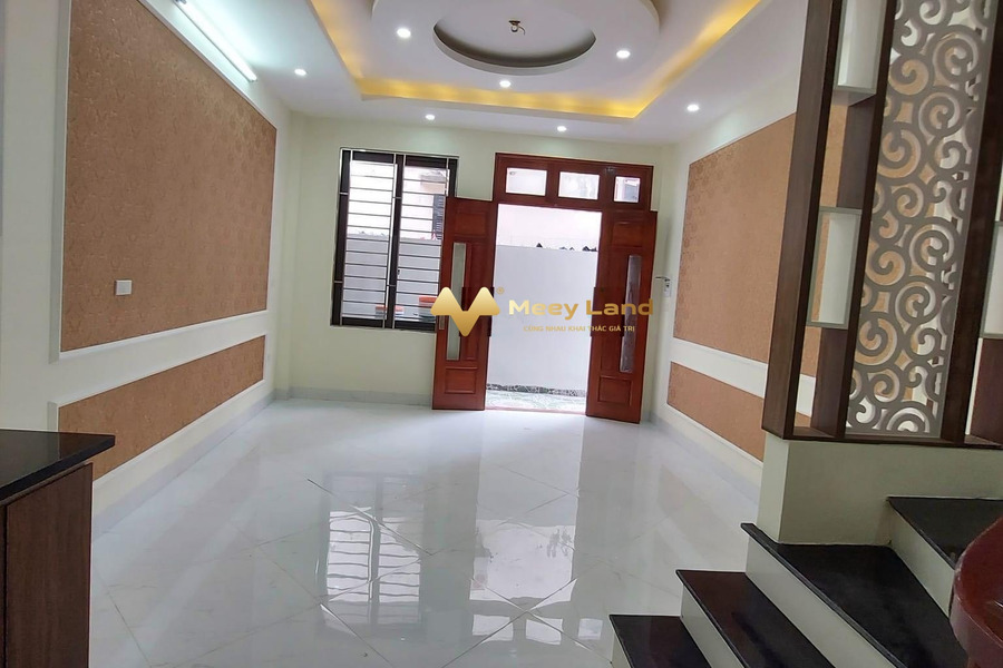 Vị trí đẹp nằm ngay Quận Hoàng Mai, Hà Nội bán nhà bán ngay với giá cực tốt 3.5 tỷ có diện tích rộng 35m2 trong căn nhà này gồm 3 phòng ngủ cảm ơn đã ...-01
