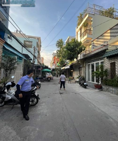 Bán nhà Nằm ngay trên Nguyễn Quang Diêu, Hồ Chí Minh bán ngay với giá từ 10 tỷ có diện tích 116m2 trong căn này có tổng 6 PN-01