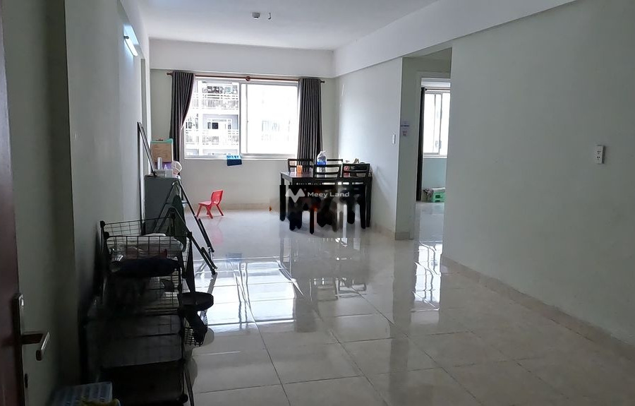 Cho thuê chung cư vị trí mặt tiền ở Nguyễn Văn Linh, Hồ Chí Minh, căn hộ này gồm có 2 PN, 1 WC gặp để trao đổi-01
