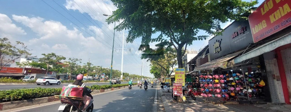 Bán nhà vị trí thuận lợi ngay tại Phạm Văn Đồng, Bình Thạnh bán ngay với giá cực êm 29 tỷ có diện tích chính 128.7m2-03