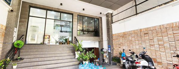 Cần cho thuê nhà ở Phía trong Huỳnh Tịnh Của, Hồ Chí Minh, giá thuê giao lưu chỉ 135 triệu/tháng có một diện tích là 225m2 giá tốt nhất-03