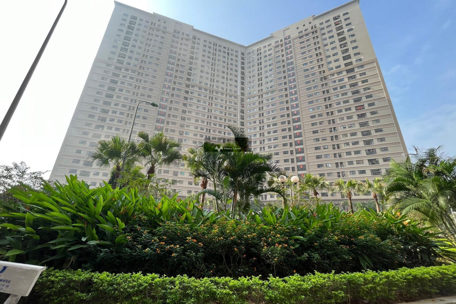 Tổng giá 1.95 tỷ, bán chung cư diện tích rộng 55m2 vị trí đẹp ở Yên Nghĩa, Hà Nội, căn hộ tổng quan gồm có 2 PN, 1 WC khu vực đông đúc-01