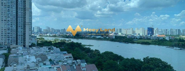 Ngay Bình Thạnh, Hồ Chí Minh bán chung cư vào ở ngay giá cực mềm chỉ 8.4 tỷ, hướng Đông, trong căn hộ nhìn chung có 2 phòng ngủ, 2 WC vui lòng liên hệ...-02