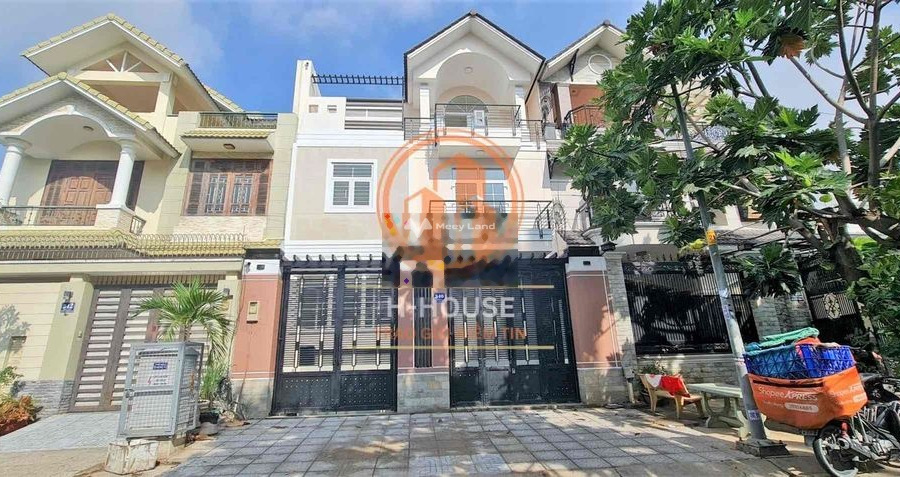 Vị trí đặt ngay tại Quách Văn Tuấn, Tân Bình, cho thuê nhà, thuê ngay với giá đề cử chỉ 35 triệu/tháng với diện tích 108m2 phong thủy tốt-01