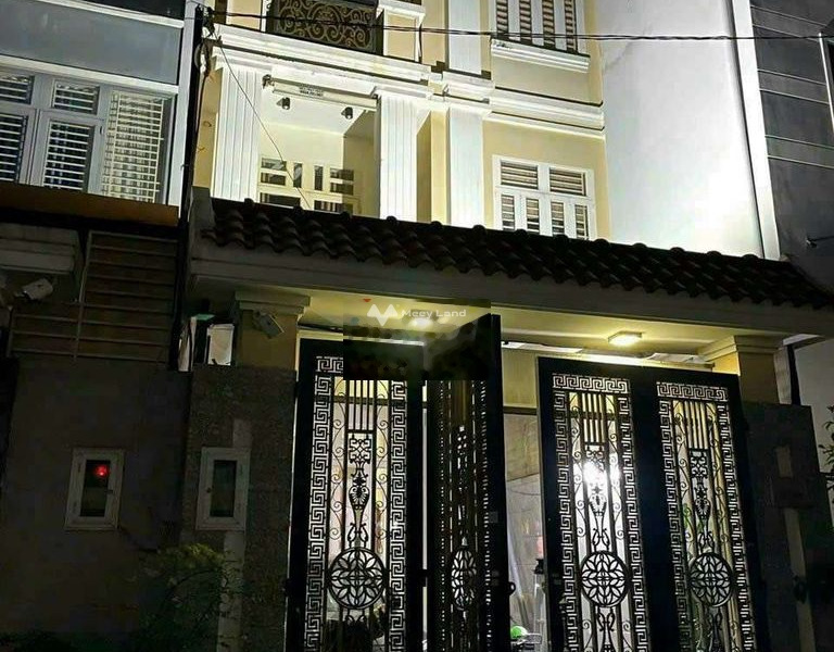 Nhà 4 PN bán nhà ở có diện tích chung 65m2 bán ngay với giá khởi đầu chỉ 6 tỷ vị trí đặt tại Hiệp Bình Chánh, Hồ Chí Minh-01
