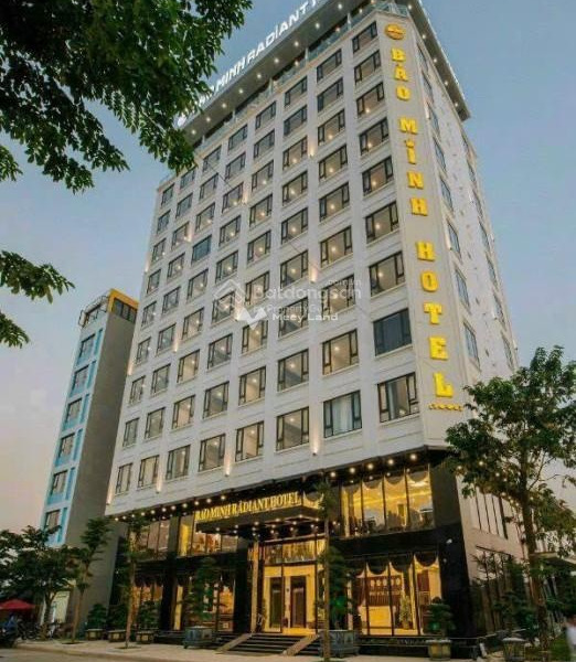 Bán nhà diện tích 640m2 giá 79 tỷ ở trung tâm Nguyễn Trãi, Quận 5-01