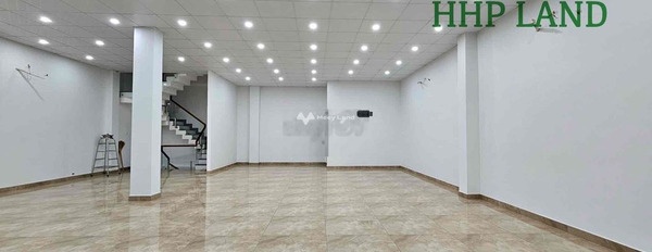 Tôi cần cho thuê mặt bằng có diện tích gồm 200m2 tọa lạc trên Phạm Văn Thuận, Thống Nhất thuê ngay với giá thị trường chỉ 30 triệu/tháng-02