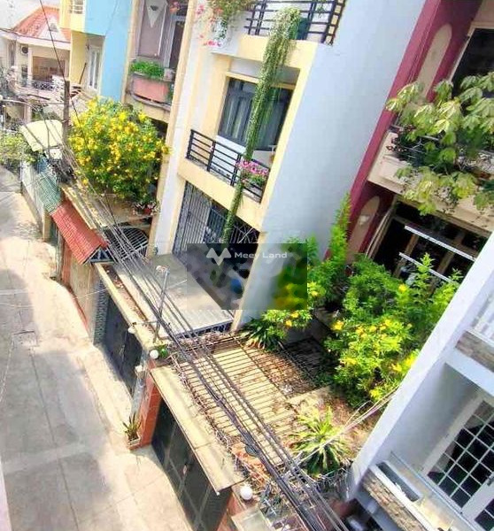 Cho thuê căn hộ diện tích chung là 55m2 vị trí mặt tiền nằm trên Đào Duy Anh, Hồ Chí Minh thuê ngay với giá tốt từ 8.7 triệu/tháng-01