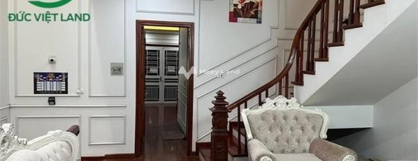 Nhà có 4 phòng ngủ bán nhà ở có diện tích rộng 119m2 bán ngay với giá mềm từ 13.2 tỷ vị trí mặt tiền tọa lạc ở An Dương Vương, Lào Cai, hướng Tây-02