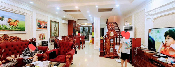 Vị trí thuận lợi tọa lạc ngay ở Bùi Huy Bích, Hà Nội bán nhà bán ngay với giá siêu rẻ chỉ 10 tỷ trong nhà nhìn chung gồm có 5 phòng ngủ 5 WC-03
