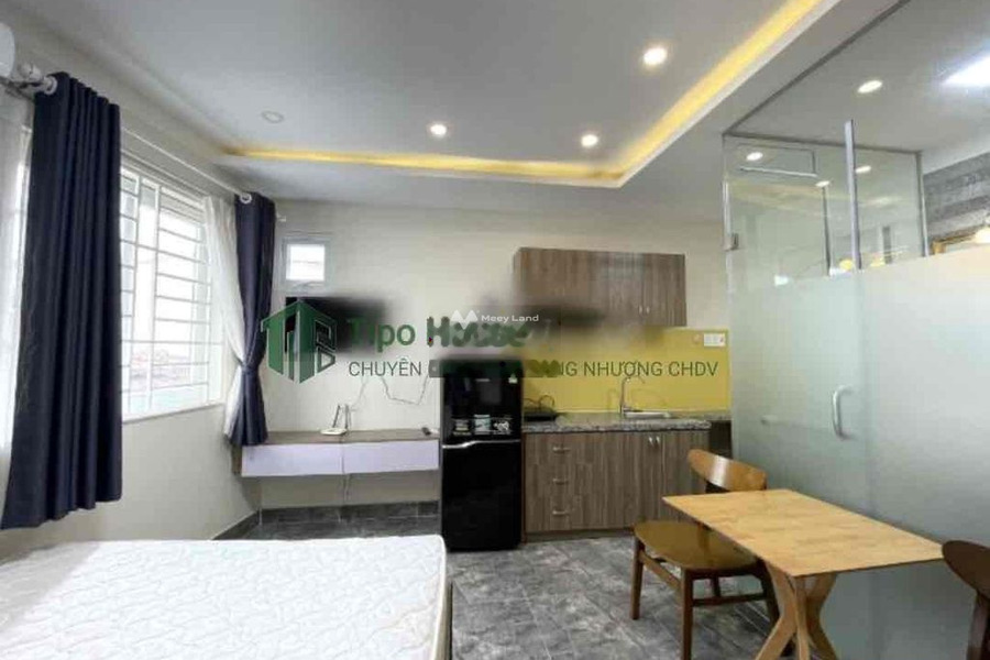 Nhà 8 phòng ngủ, cho thuê nhà, thuê ngay với giá chính chủ chỉ 48 triệu/tháng có diện tích sàn 80m2 vị trí đẹp nằm ngay Nguyễn Khoái, Phường 10-01