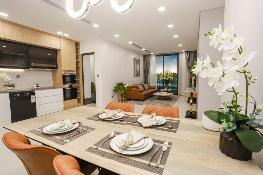 Chỉ 4 tỷ bán căn hộ với diện tích rộng 89.53m2 vị trí đẹp tọa lạc ngay ở Long Biên, Hà Nội-01