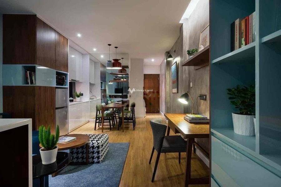 Cho thuê căn hộ với diện tích 40m2 vị trí thuận lợi tọa lạc trên Hoa Lan, Phú Nhuận giá thuê cực rẻ 6.9 triệu/tháng-01