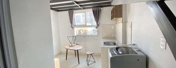 Cho thuê chung cư vị trí đặt tọa lạc tại Tân Thuận Tây, Hồ Chí Minh giá thuê chốt nhanh 4.5 triệu/tháng-02