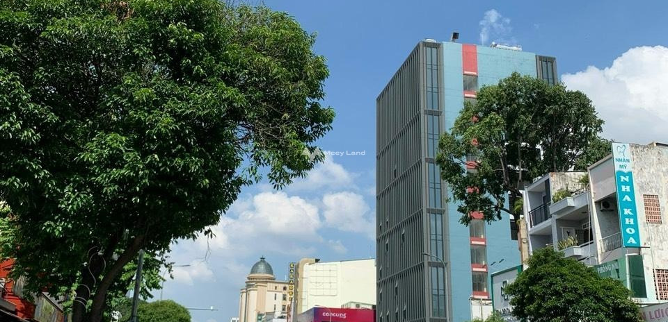 Bán nhà ở có diện tích 266m2 bán ngay với giá mua ngay chỉ 110 tỷ vị trí đặt tọa lạc tại Nguyễn Thị Minh Khai, Hồ Chí Minh