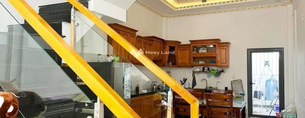 Bán nhà có diện tích chính 80m2 vị trí đẹp nằm trên Đỗ Văn Thi, Hiệp Hòa bán ngay với giá giao lưu 5 tỷ căn này gồm 4 phòng ngủ-03