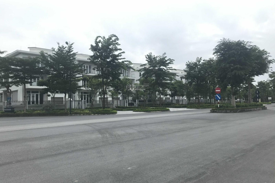 Phú Thượng, Tây Hồ, bán biệt thự, bán ngay với giá quy định 96 tỷ diện tích 300m2, tổng quan nhà này thì gồm 6 phòng ngủ lh biết chi tiết-01
