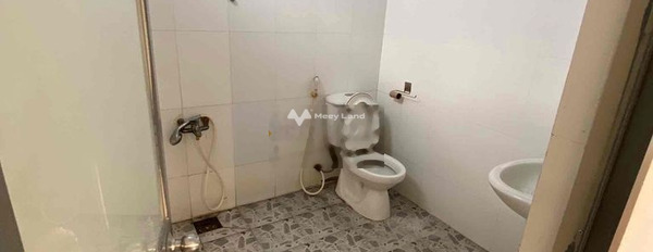 Với diện tích là 25m2 cho thuê phòng trọ ở Bắc Hải, Hồ Chí Minh ngôi phòng này gồm Nhà trống vị trí siêu đẹp-03