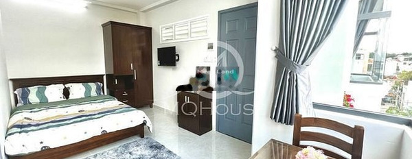 Trong căn hộ nhìn chung bao gồm 1 phòng ngủ, cho thuê căn hộ vị trí đặt ở trong Phường 14, Hồ Chí Minh, 1 WC giá hợp lý-03