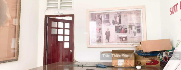 Vị trí cực kì thuận lợi ngay tại Phan Tôn, Hồ Chí Minh bán nhà bán ngay với giá ưu đãi 25 tỷ trong căn này bao gồm 8 PN 6 WC-02