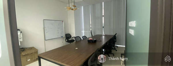 Golden West cho thuê sàn văn phòng giá thuê cực sốc 47.56 triệu/tháng vị trí thuận lợi gần Lê Văn Thiêm, Nhân Chính diện tích sàn là 201m2-02
