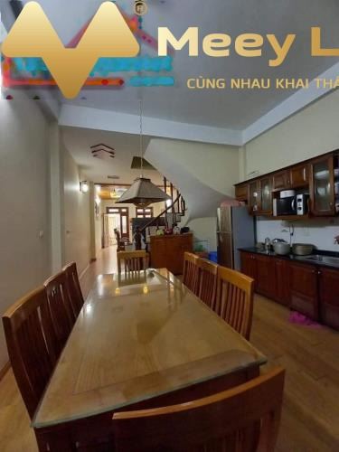 Tổng quan căn này bao gồm 4 phòng ngủ, bán nhà ở diện tích chuẩn 72 m2 vào ở ngay giá chỉ từ chỉ 5 tỷ vị trí đẹp ngay trên Cốm Vòng, Hà Nội lộ đi rộng...-01