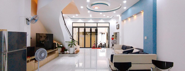 Tổng quan nhà này gồm 6 phòng ngủ, bán nhà ở diện tích gồm 128m2 bán ngay với giá cực rẻ 10.7 tỷ vị trí đẹp tọa lạc tại Lê Văn Thọ, Hồ Chí Minh-03