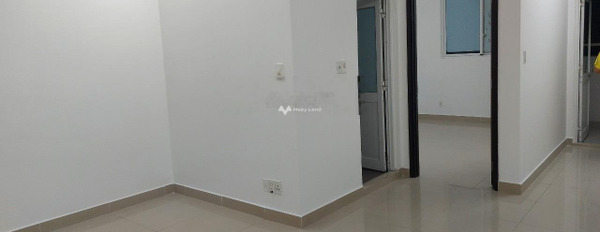 Tổng quan căn hộ có tất cả 1 PN, bán căn hộ vị trí đẹp ngay tại Phạm Hữu Lầu, Phú Mỹ, trong căn hộ tổng quan gồm 1 PN, 1 WC giá ưu đãi-02