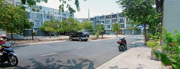 Từ 11.4 tỷ bán đất với diện tích thực 175m2 vị trí mặt tiền tại Tăng Nhơn Phú B, Quận 9, hướng Đông - Nam-03