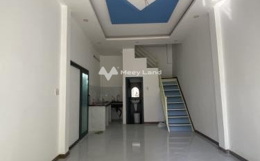 Diện tích 30m2 bán nhà ở vị trí đẹp gần Phan Văn Khỏe, Hồ Chí Minh nhà có tất cả 3 phòng ngủ với ngõ lưu thông 4 m vui lòng liên hệ để xem trực tiếp-03