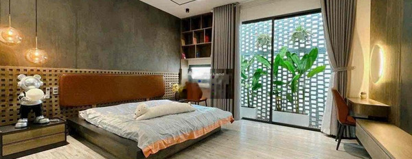 Vị trí đẹp ngay tại Hồ Trung Lượng, Đà Nẵng cho thuê nhà giá thuê cực sốc 12 triệu/tháng, căn này bao gồm 3 phòng ngủ-03