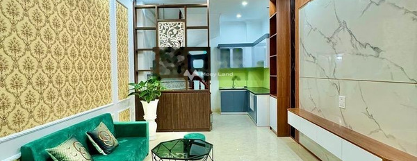 Bán nhà diện tích 30m2 vị trí tốt đặt nằm ngay Lĩnh Nam, Hoàng Mai bán ngay với giá cực sốc từ 3.6 tỷ tổng quan trong nhà 3 phòng ngủ, 4 WC-02