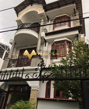 Vị trí mặt tiền ngay trên Đường Lưu Nhân Chú, Quận Tân Bình bán nhà vào ở luôn giá bàn giao 7.6 tỷ tổng quan trong căn nhà gồm 3 phòng ngủ 3 WC