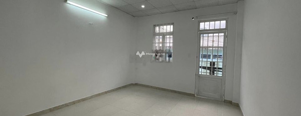 Nhà gồm 3 phòng ngủ bán nhà ở diện tích rộng 20m2 bán ngay với giá mong muốn chỉ 1.26 tỷ ở Văn Cao, Tân Phú-03