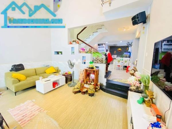 Bán nhà ở có diện tích chính 72m2 bán ngay với giá mềm chỉ 9.3 tỷ vị trí đẹp nằm trên Tân Bình, Hồ Chí Minh-01