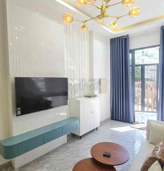 Cho thuê nhà vị trí nằm trên Phước Hòa, Nha Trang, thuê ngay với giá ưu đãi từ 15 triệu/tháng diện tích thực dài 40m2, căn nhà gồm có 3 phòng ngủ-01