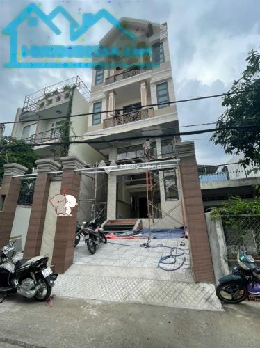 Hướng Đông Nam, bán chung cư nằm tại Dương Văn Cam, Hồ Chí Minh bán ngay với giá ưu đãi từ 10.9 tỷ-01