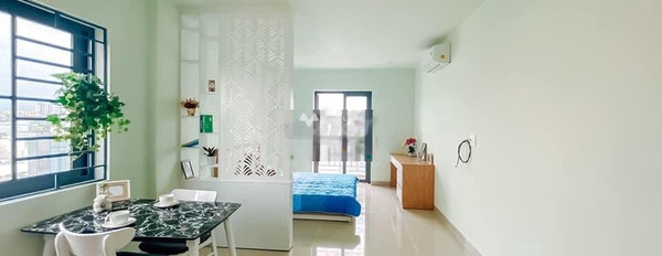 Trong căn hộ này có 1 PN, cho thuê căn hộ mặt tiền nằm tại Dương Bá Trạc, Phường 1, 1 WC có chỗ để xe-03