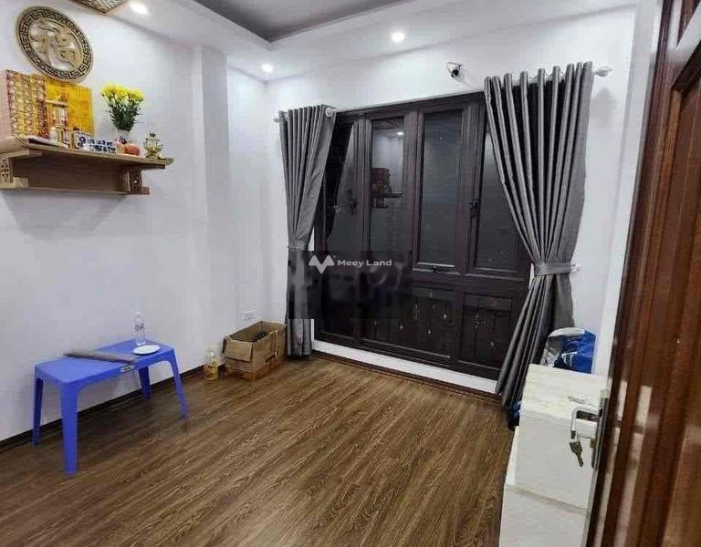 Giá 9.8 tỷ bán nhà diện tích rộng 50m2 vị trí ngay tại Nguyễn Thái Học, Điện Biên trong nhà nhìn chung gồm có 4 phòng ngủ, 4 WC còn chần chờ gì nữa-01