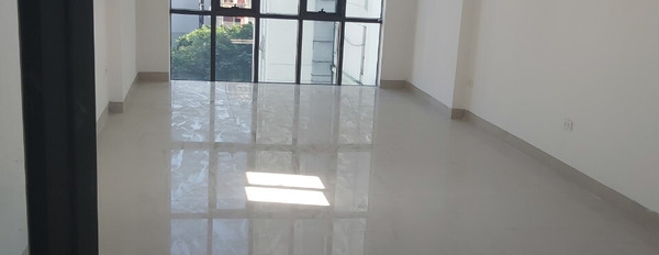 Cho thuê nhà xây mới, 50m2, 7 tầng, thang Máy, sàn thông-03