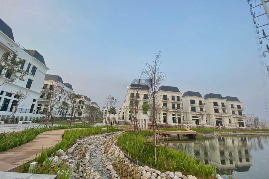 Hướng Tây - Nam, bán biệt thự có diện tích chung 216m2 vị trí thuận lợi tọa lạc ngay trên La Khê, Hà Nội bán ngay với giá đề cử chỉ 44 tỷ-01