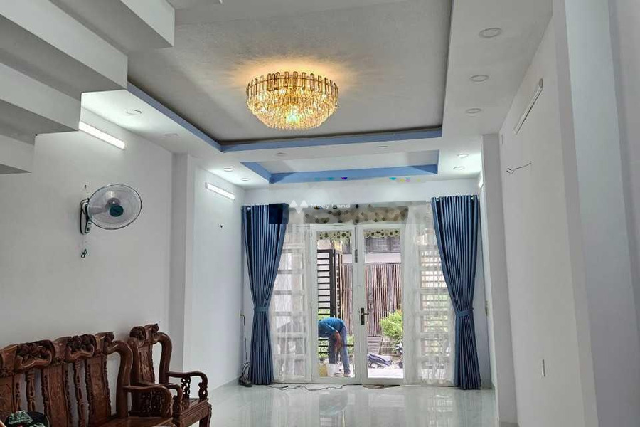 Giá 9 tỷ bán nhà có diện tích rộng 70m2 vị trí đẹp nằm ở Cư Xá Phú Lâm D, Hồ Chí Minh liên hệ chính chủ-01