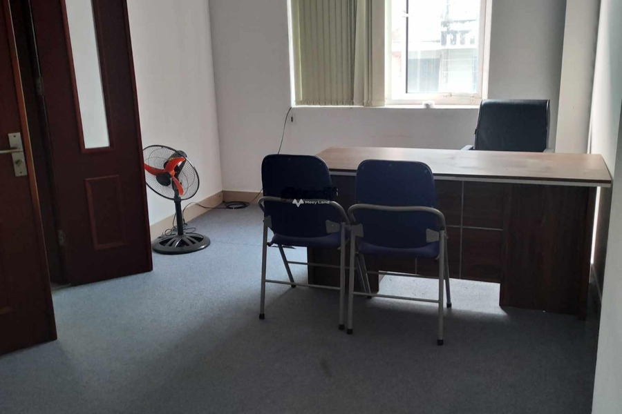 Vị trí đặt ngay tại Lê Trọng Tấn, Khương Mai cho thuê sàn văn phòng có diện tích tiêu chuẩn 65m2-01