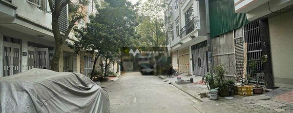 DT 50m2 bán nhà ở mặt tiền tọa lạc ngay ở Kiến Hưng, Hà Nội ngôi nhà này có 3 PN 3 WC cảm ơn đã xem tin-02