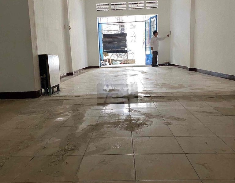 Giá 6 triệu/tháng, cho thuê nhà diện tích thực là 120m2 tọa lạc ngay Thới An, Hồ Chí Minh, trong căn này có 2 phòng ngủ, 1 WC cực kì sang trọng-01